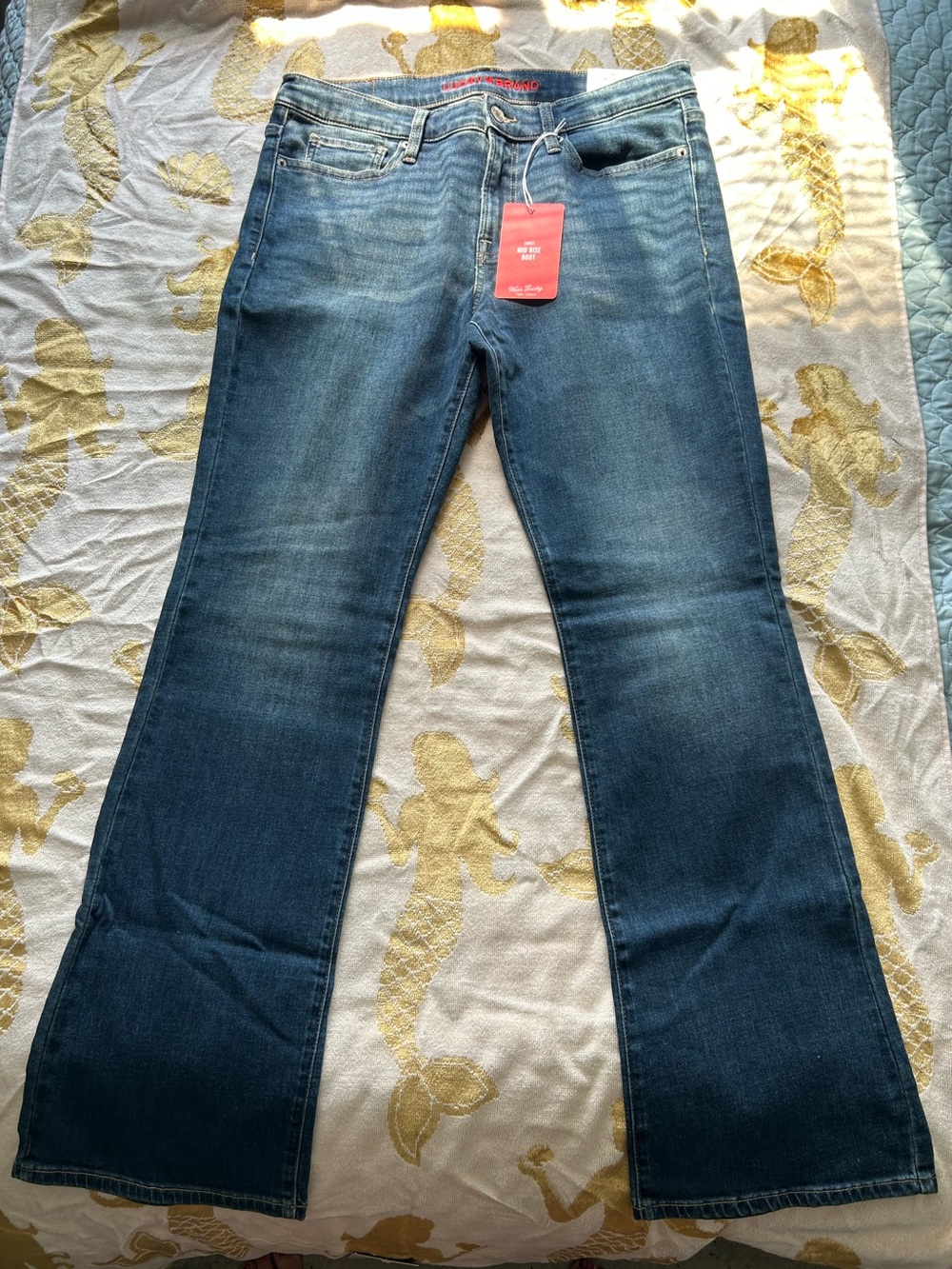 Women’s LUCKY BRAND jeans - Sweet Mid Rise Boot “Advanced Stretch- Size 12/31R